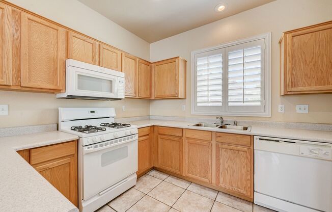 STRATFORD COURT SUMMERLIN VILLA