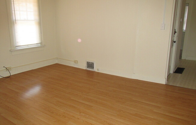 376 Chittenden Ave.