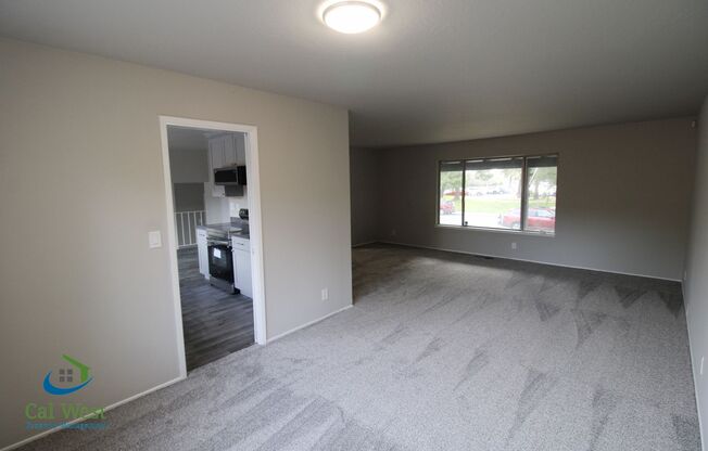 $4595 - Large spacious updated 4 Bed/2.5 Bath Home With Pool in San Jose