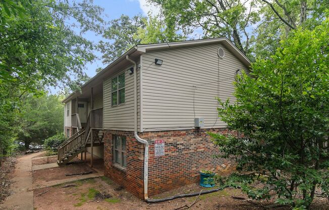 Avondale Glen - 2 Bedroom / 1 Bathroom