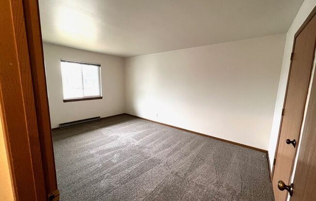 1 bed, 1 bath, 720 sqft, $850