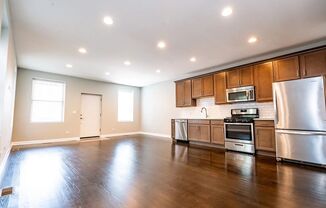 1075 W POLK ST