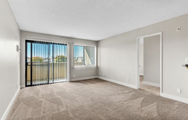 2 beds, 2 baths, 905 sqft, $2,502, Unit Unit 324