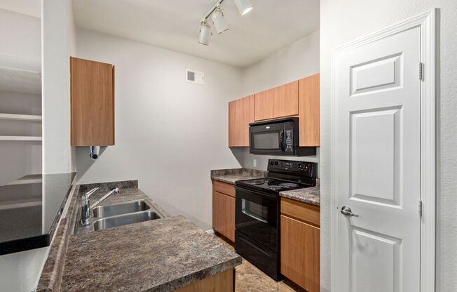 1 bed, 1 bath, $1,575