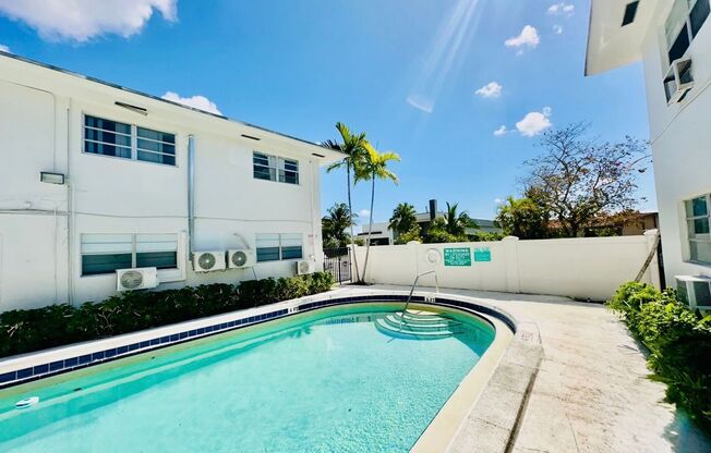 CHARMING 2B1B great location with move in specials!