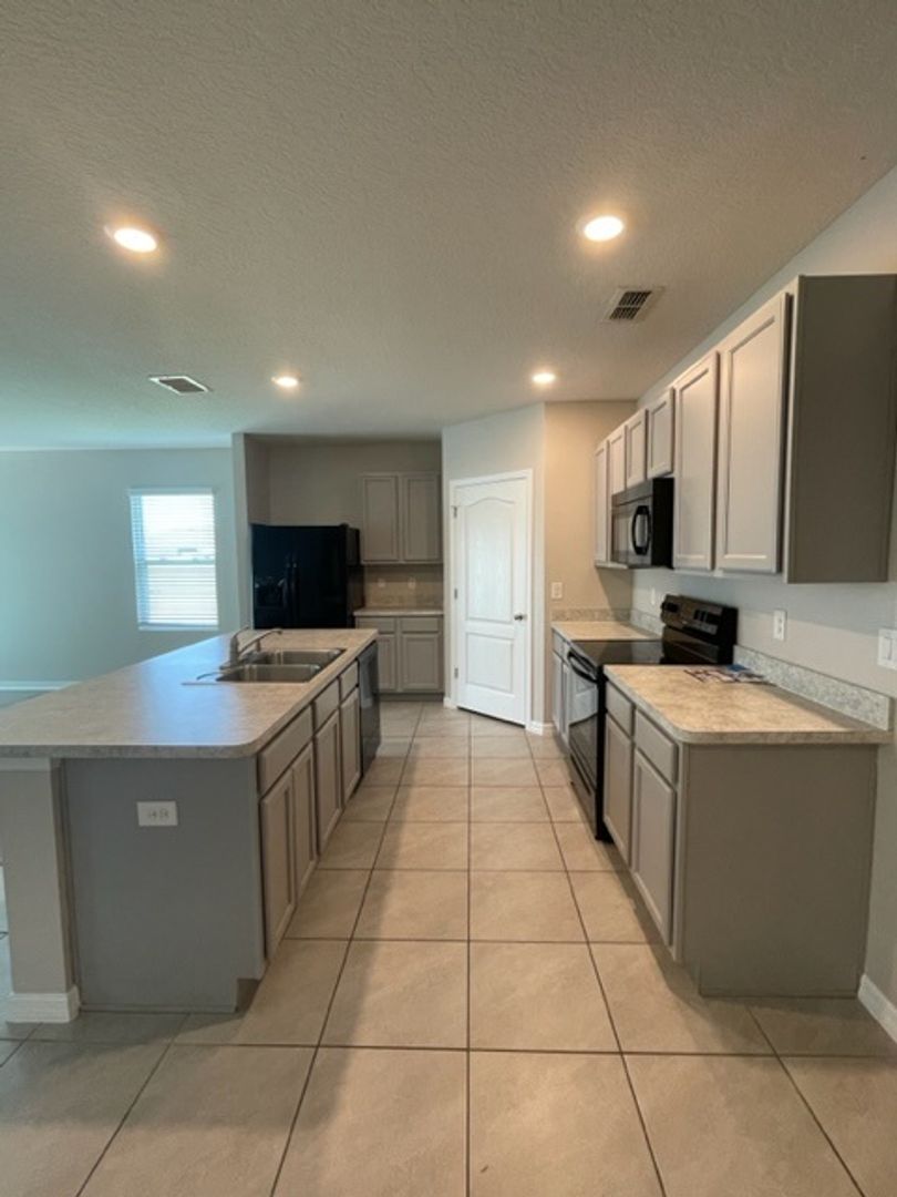 4/2 Home in Winter Haven for Rent