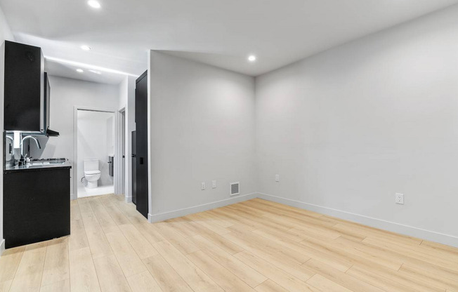 1479 Missouri St.