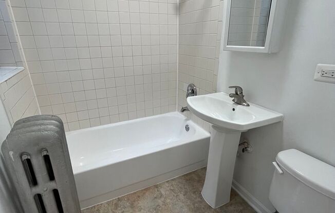 1 bed, 1 bath, 575 sqft, $875, Unit ML 312-C