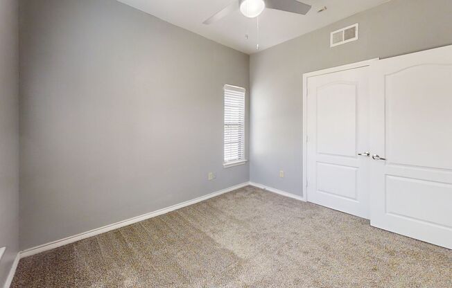 1 bed, 1 bath, 600 sqft, $959