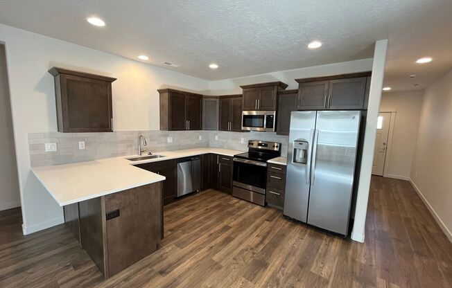 Newer 10 Unit Townhome Community in Convenient Location