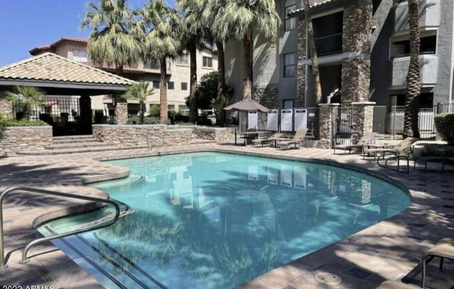 2 beds, 2 baths, $1,900, Unit #112