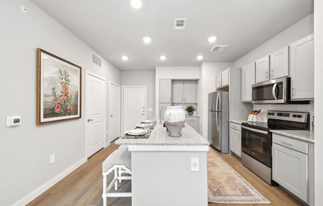 1 bed, 1 bath, 618 sqft, $1,182