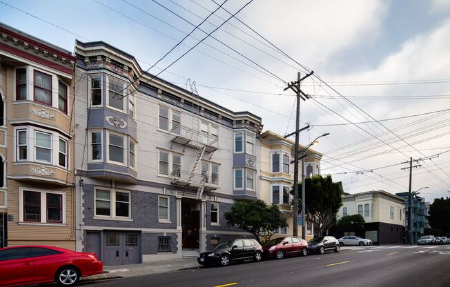 1387 Hayes Street