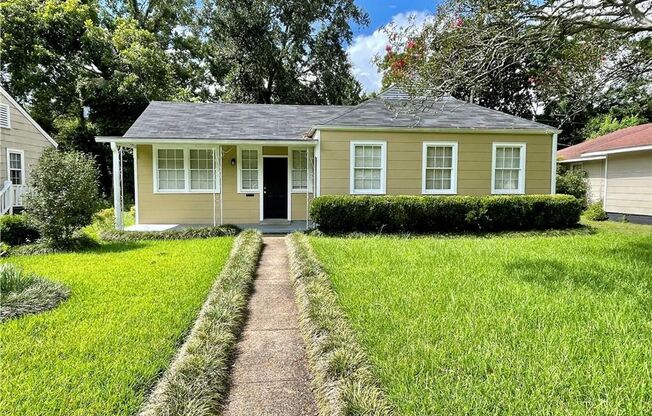 GREAT MIDTOWN COTTAGE