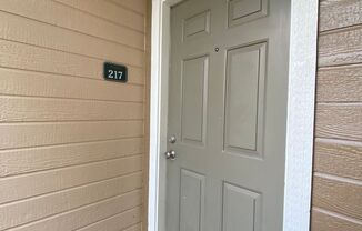 2 beds, 2 baths, $2,095, Unit #217