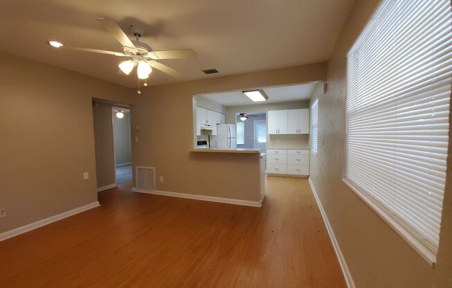 2 beds, 1 bath, $1,695