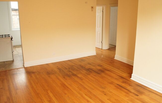 2 beds, 1 bath, 782 sqft, $1,550, Unit 1542-GN