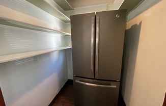 2 beds, 1 bath, 1,060 sqft, $2,300, Unit 2