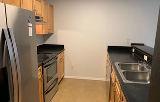 2 beds, 1 bath, 700 sqft, $1,425, Unit 5