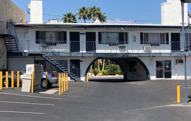 4600 Paradise Rd #43 / Deluxe Cozy Studio - Featuring Several Elegant Upgrades