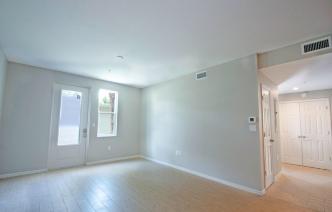 A 2018 new construction, energy efficient apartment building. Walk across the street to Sarasota Memorial Hospital, 2016 designated Level II trauma center, 7th most walkable neighborhood in Sarasota.