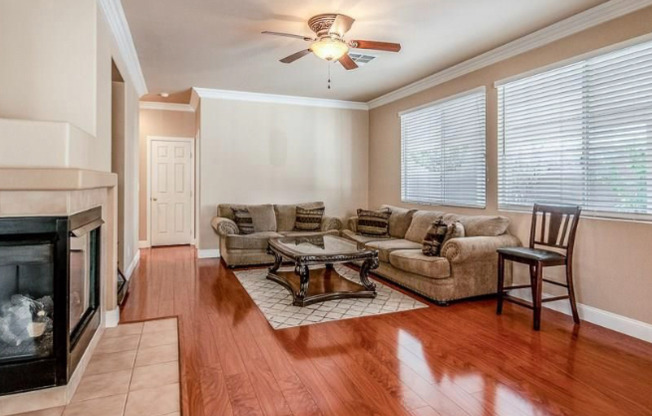 2416 BROCKTON WAY