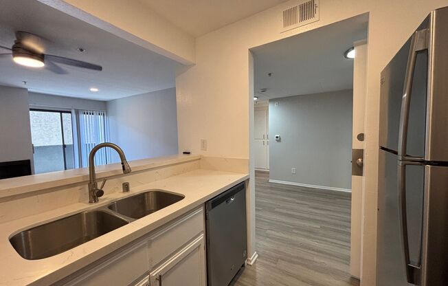 1 bed, 1 bath, 700 sqft, $1,748, Unit 219