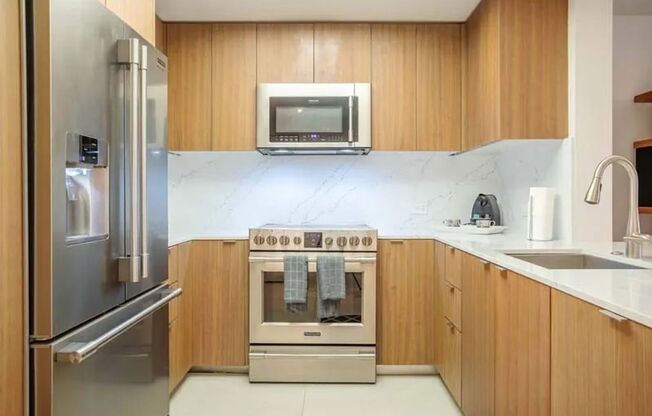 2 beds, 2 baths, 1,290 sqft, $5,995, Unit 206