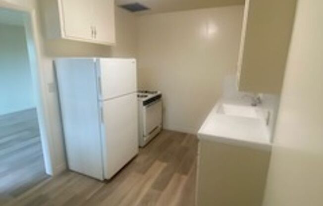 Emerald Garden - 5200r