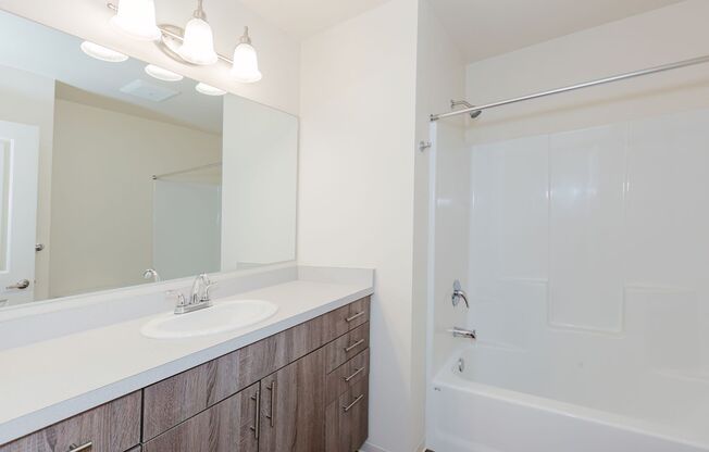 3 beds, 2.5 baths, 1,531 sqft, $2,817, Unit 06-56