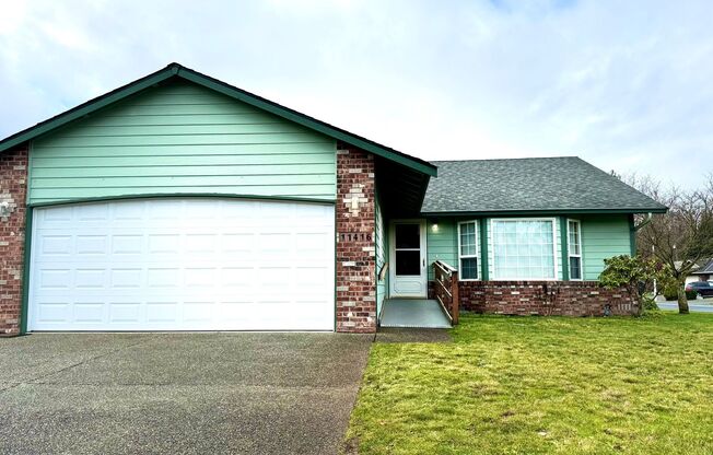 3 bedroom/2bath Home in Marysville Available Now!