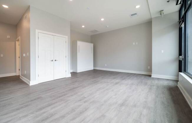 Studio at Grand Rapids Apartments | Gateway at Belknap Apartments in Grand Rapids, MI