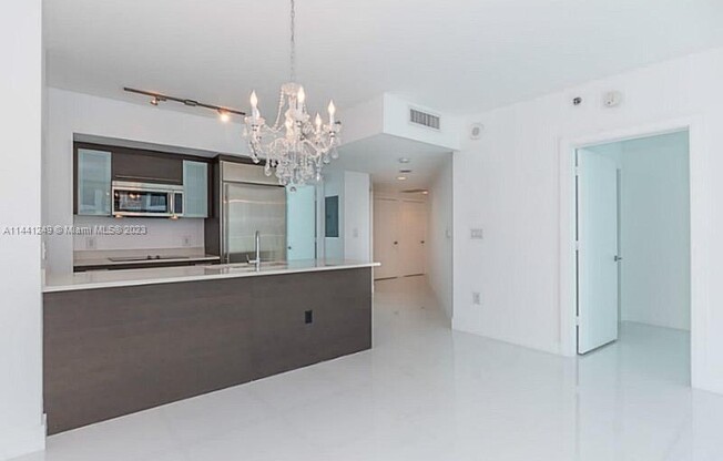 500 S BRICKELL AVE