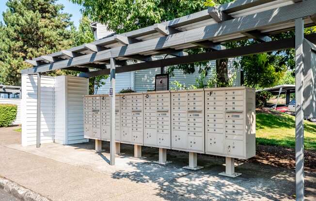 Elmonica Court mail stations, Beaverton, OR , 97006