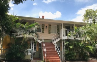 Laurel Street- Cuomo