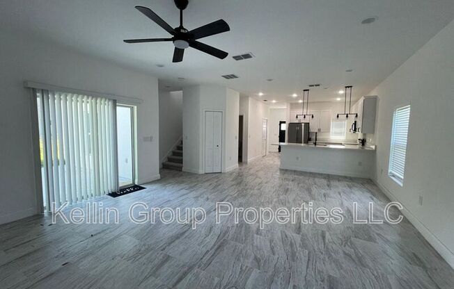 1334 SALISBURY DR