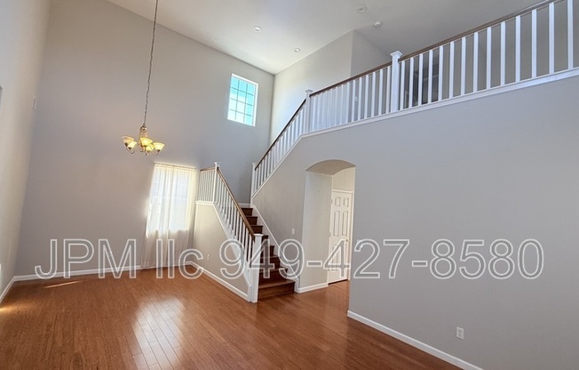 1740 GRANITE CHIEF DR