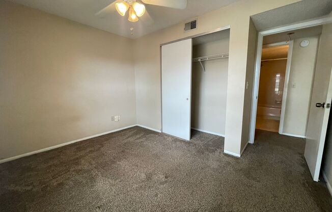 2 beds, 2 baths, $1,700