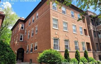 828 W GUNNISON