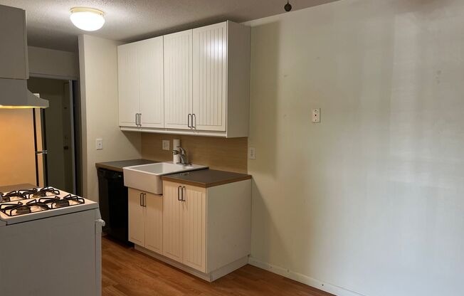 Maintenance-Free Living By The Beach