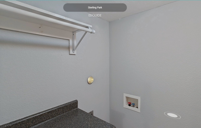2 beds, 1 bath, 925 sqft, $825