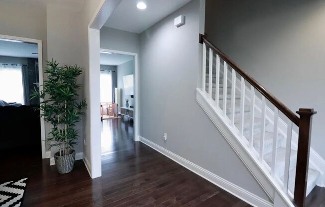 4 Bedroom in Hamburg With Unfinished Basement!