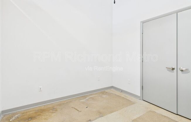 2 beds, 2 baths, 900 sqft, $1,573, Unit 120