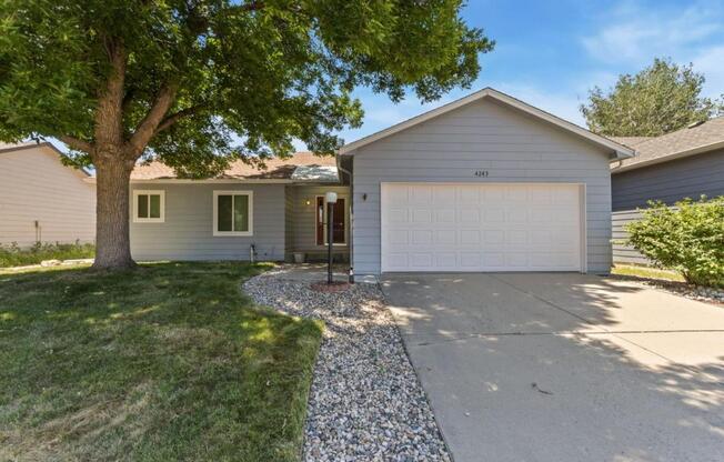 4243 PIN OAK DR