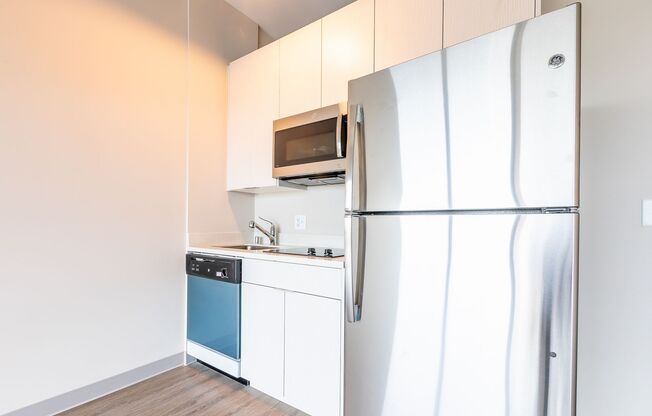 Studio, 1 bath, 382 sqft, $1,199, Unit 1206