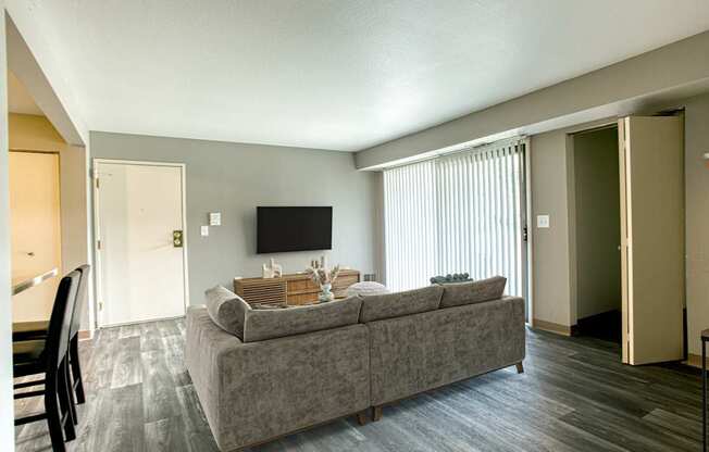 Western Pines Apartments