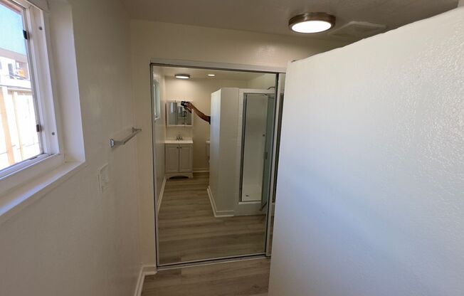 Studio, 1 bath, $1,380, Unit 36