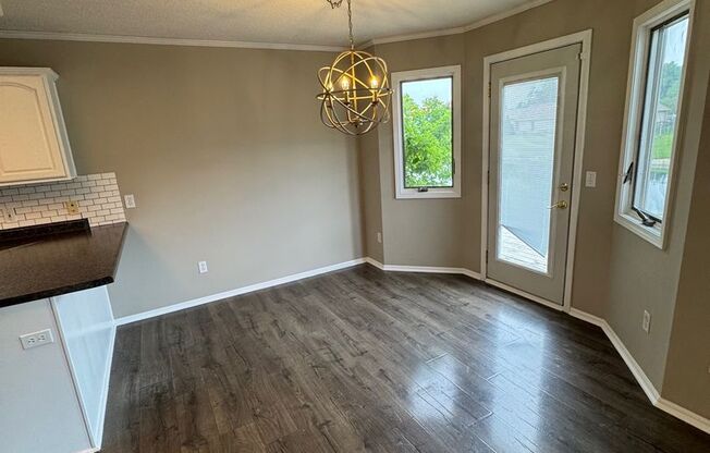 7633 MAEVE DR