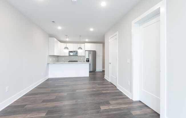 1 bed, 1 bath, 750 sqft, $1,400, Unit 307