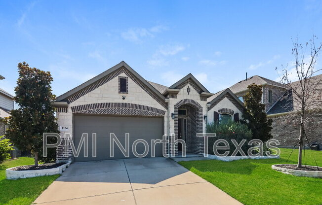 2124 AUSTIN LN
